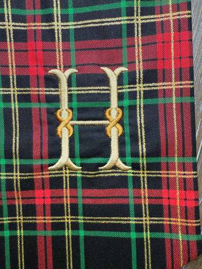 Christmas Plaid Wreath Sash
