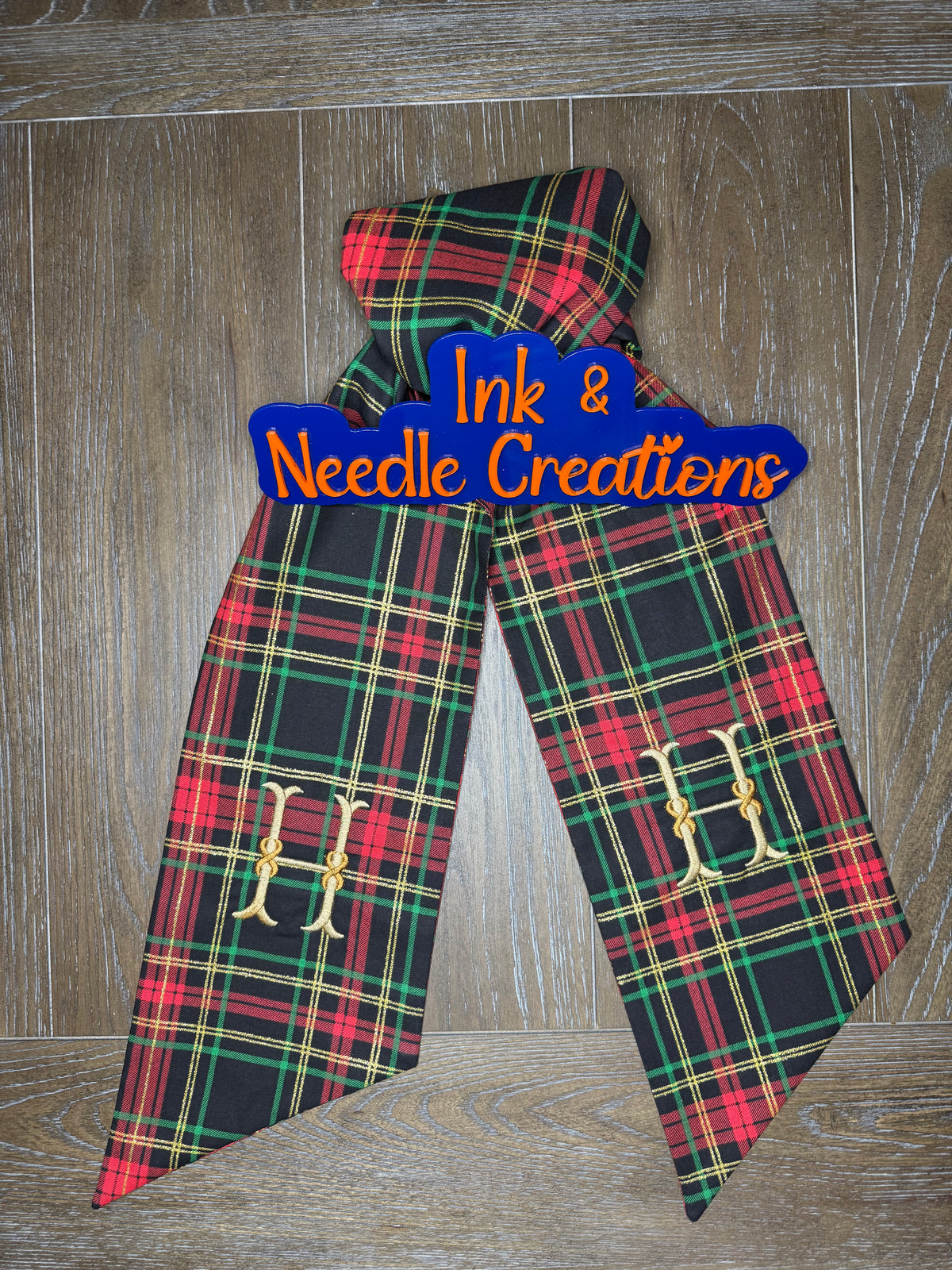 Christmas Plaid Wreath Sash